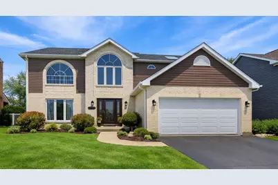27W439 Chartwell Drive, Winfield, IL 60190 - Photo 1