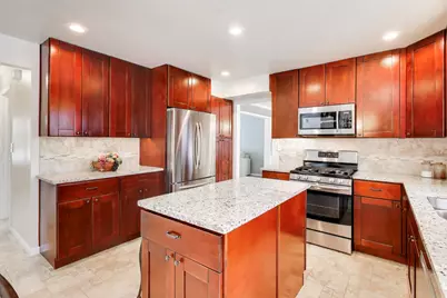 27W439 Chartwell Drive, Winfield, IL 60190 - Photo 7