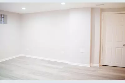 [Address not provided], Chicago, IL 60629 - Photo 17