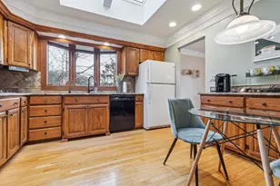 0N093 Jefferson St, Winfield, IL 60190 - Photo 7