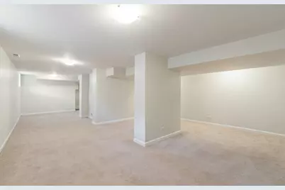 1297 Edgewood Road, Lake Forest, IL 60045 - Photo 13