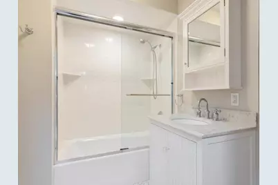 1297 Edgewood Road, Lake Forest, IL 60045 - Photo 11