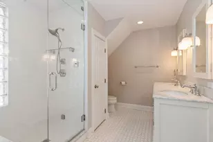 1297 Edgewood Rd, Lake Forest, IL 60045 - Photo 9