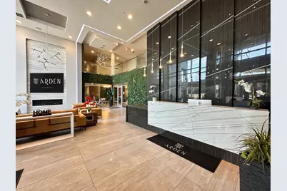 18W070 Royce Boulevard #216, Oakbrook Terrace, IL 60181 - Photo 3