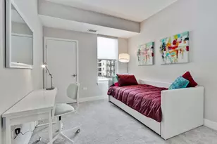 18w070 Royce Blvd, Oakbrook Terrace, IL 60181 - Photo 9