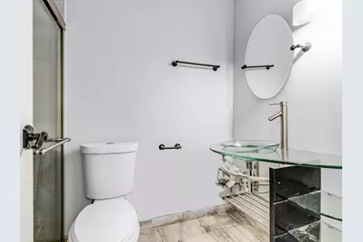 230 E Ontario Street #1204, Chicago, IL 60611 - Photo 15