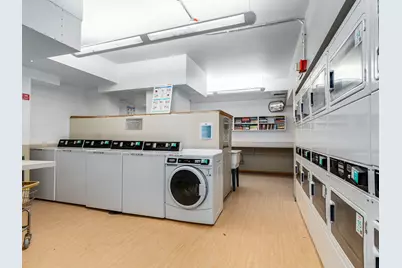 230 E Ontario Street #1204, Chicago, IL 60611 - Photo 17