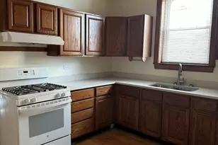 [Address not provided], Berwyn, IL 60402 - Photo 5