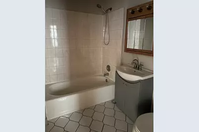 [Address not provided], Berwyn, IL 60402 - Photo 7