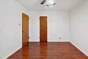 17561 Hillside Ave, Homewood, IL 60430 - Photo 5