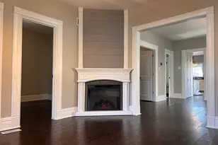 619 N Broadway St, Joliet, IL 60435 - Photo 11