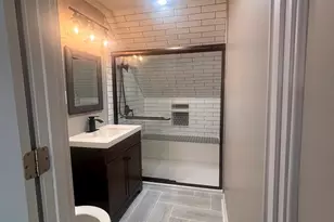 619 N Broadway St, Joliet, IL 60435 - Photo 23