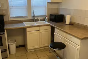 6918 Garden Ln, Bridgeview, IL 60455 - Photo 11