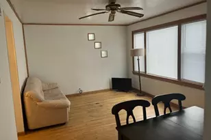 6918 Garden Ln, Bridgeview, IL 60455 - Photo 5