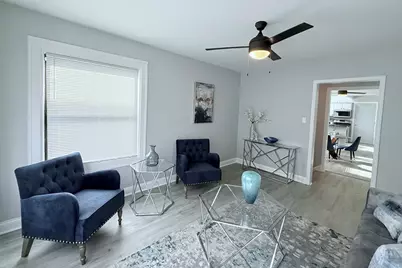 11248 S Parnell Avenue, Chicago, IL 60628 - Photo 3