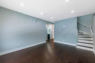 9356 S Manistee Ave, Chicago, IL 60617 - Photo 13