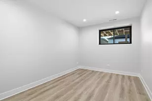 3309 N Whipple St, Chicago, IL 60618 - Photo 27