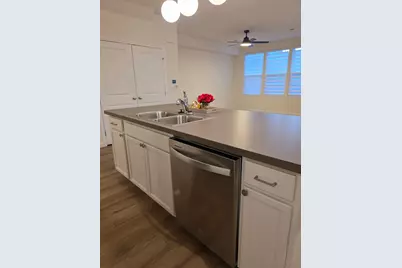 5933 Hawkweed Drive, Naperville, IL 60564 - Photo 7