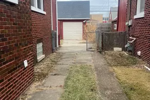 340 156th Pl, Calumet City, IL 60409 - Photo 7