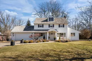 1489 N Sheridan Rd, Lake Forest, IL 60045 - Photo 1