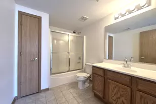 16610 Liberty Cir, Orland Park, IL 60467 - Photo 25