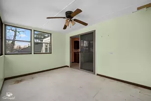 2750 E Riverview Dr, Kankakee, IL 60901 - Photo 11