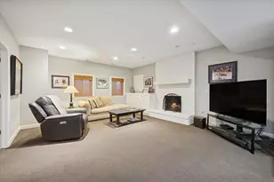 440 S Grant St, Hinsdale, IL 60521 - Photo 29