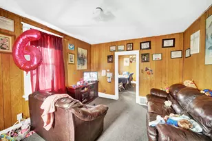 37 W 36th Pl, Steger, IL 60475 - Photo 5