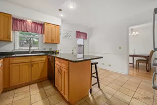 783 Greenbriar Ln, Lake Forest, IL 60045 - Photo 17