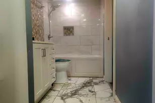 13331 S Calumet Ave, Chicago, IL 60827 - Photo 23