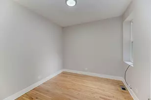 7944 S Ellis Ave, Chicago, IL 60619 - Photo 7