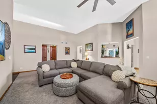 328 W Chester Dr, Maple Park, IL 60151 - Photo 5