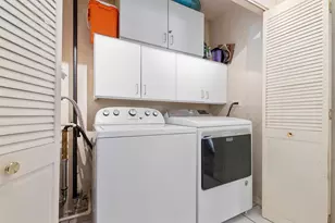 5252 W 89th St, Oak Lawn, IL 60453 - Photo 15