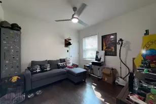 3406 W 74th St, Chicago, IL 60629 - Photo 7