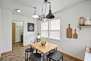 225 Burchell Ave, Highwood, IL 60040 - Photo 5