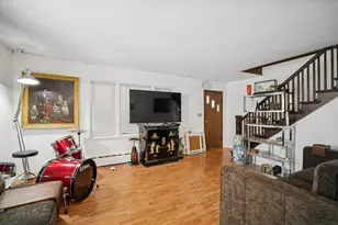 225 Burchell Ave, Highwood, IL 60040 - Photo 5