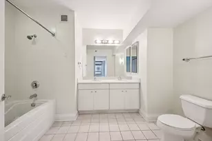 33 W Ontario St, Chicago, IL 60654 - Photo 13