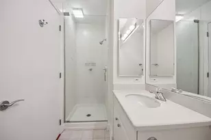 33 W Ontario St, Chicago, IL 60654 - Photo 19