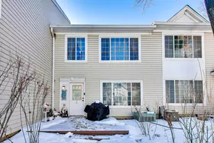 29 N Macgillis Dr, Round Lake, IL 60073 - Photo 1