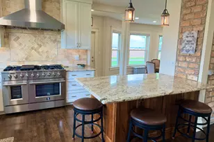 4731 E 10th Rd, Earlville, IL 60518 - Photo 7