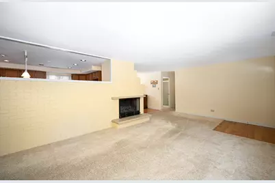 1727 Warwick Lane, Schaumburg, IL 60193 - Photo 7