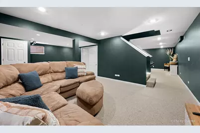 39W844 Carl Sandburg Road, Saint Charles, IL 60175 - Photo 41