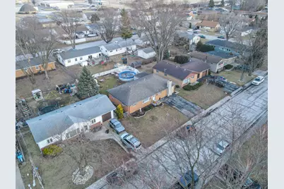 260 W Country Court, Bourbonnais, IL 60914 - Photo 41