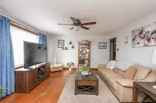 260 W Country Ct, Bourbonnais, IL 60914 - Photo 5