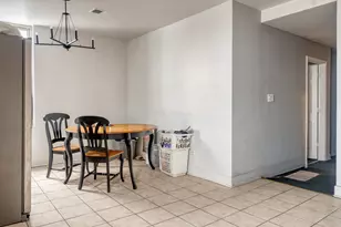 4529 S Vincennes Ave, Chicago, IL 60653 - Photo 11