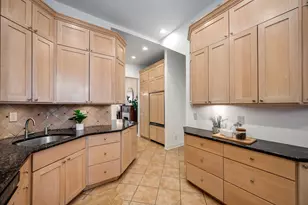 5519 S Cornell Ave, Chicago, IL 60637 - Photo 13