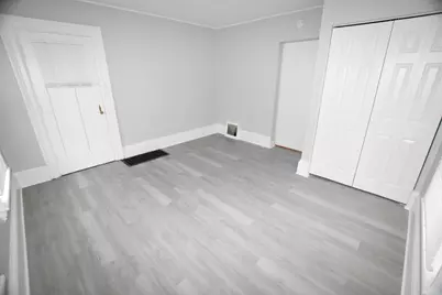 426 N Lake Street #1, Aurora, IL 60506 - Photo 3