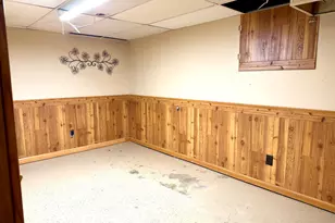 721 Adams St, Ottawa, IL 61350 - Photo 23