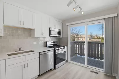 205 Nantucket Harbor #205, Schaumburg, IL 60193 - Photo 3