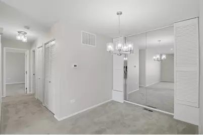 205 Nantucket Harbor #205, Schaumburg, IL 60193 - Photo 5